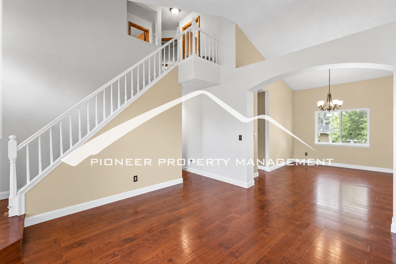 1328 Hamstead Ct - Photo 3 of 28