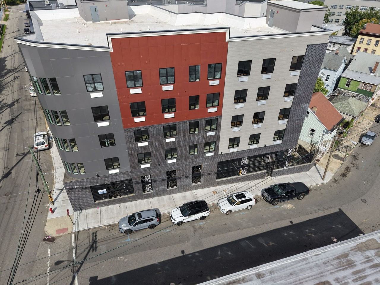 265 Marshall St - Photo 2 of 24