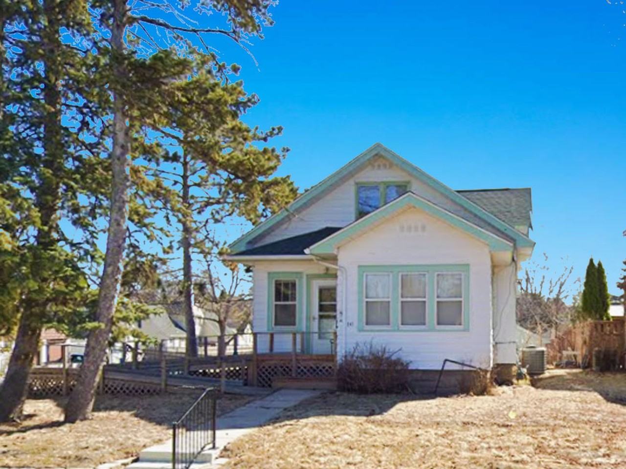 245 7th Ave N - Photo 2 of 18