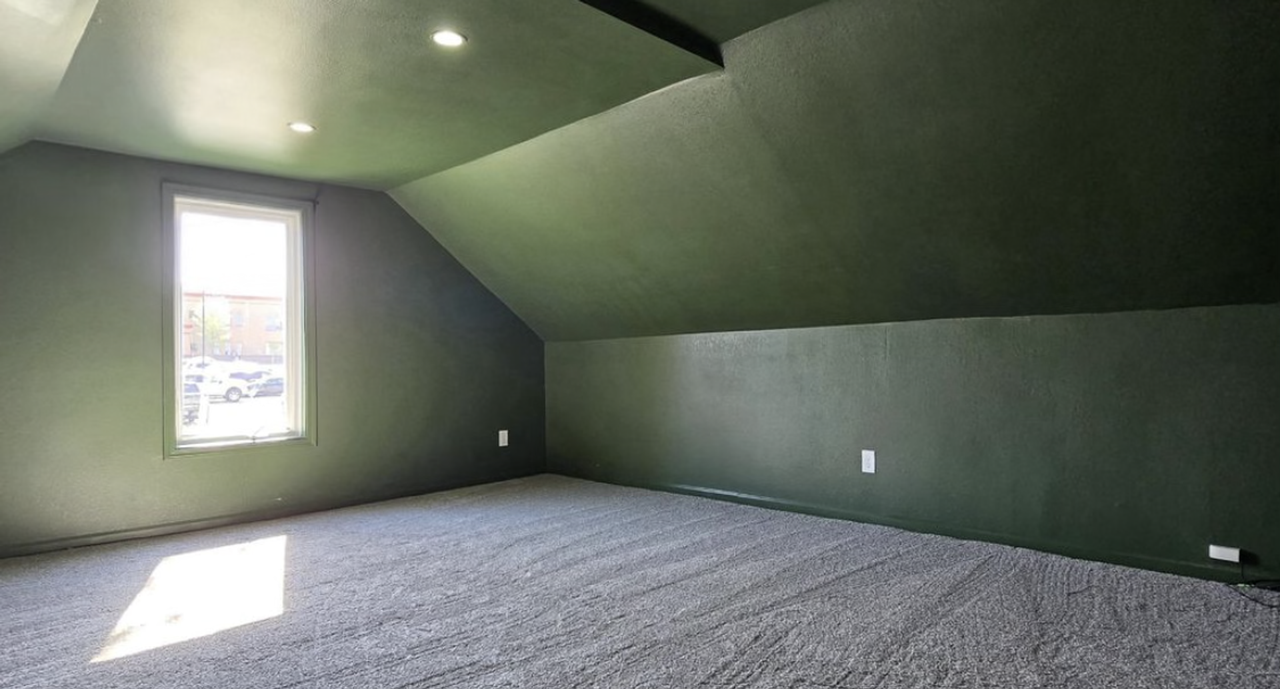 707 Irvine Ave Nw - Photo 4 of 13