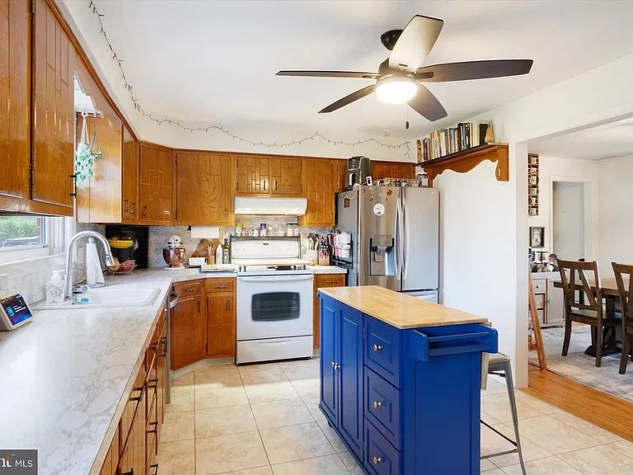 12 Virginia Ave - Photo 2 of 9