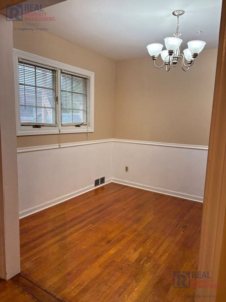 432 Van Lawn St - Photo 4 of 15