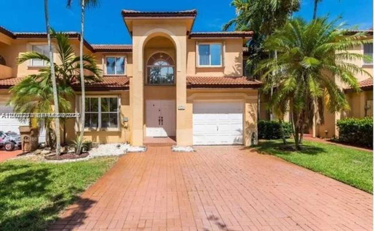 210 210 Mahogany Ter th 210 - Photo 2 of 39
