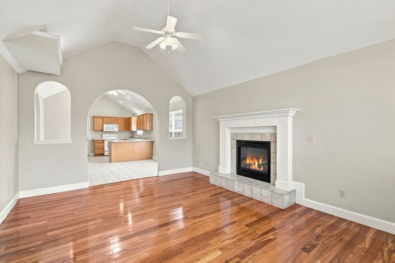 3340 N National Ave - Photo 4 of 20