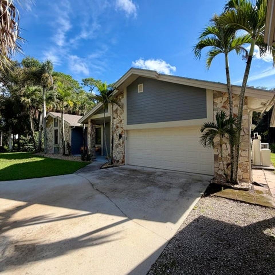 16789 98th Way N - Photo 7 of 17