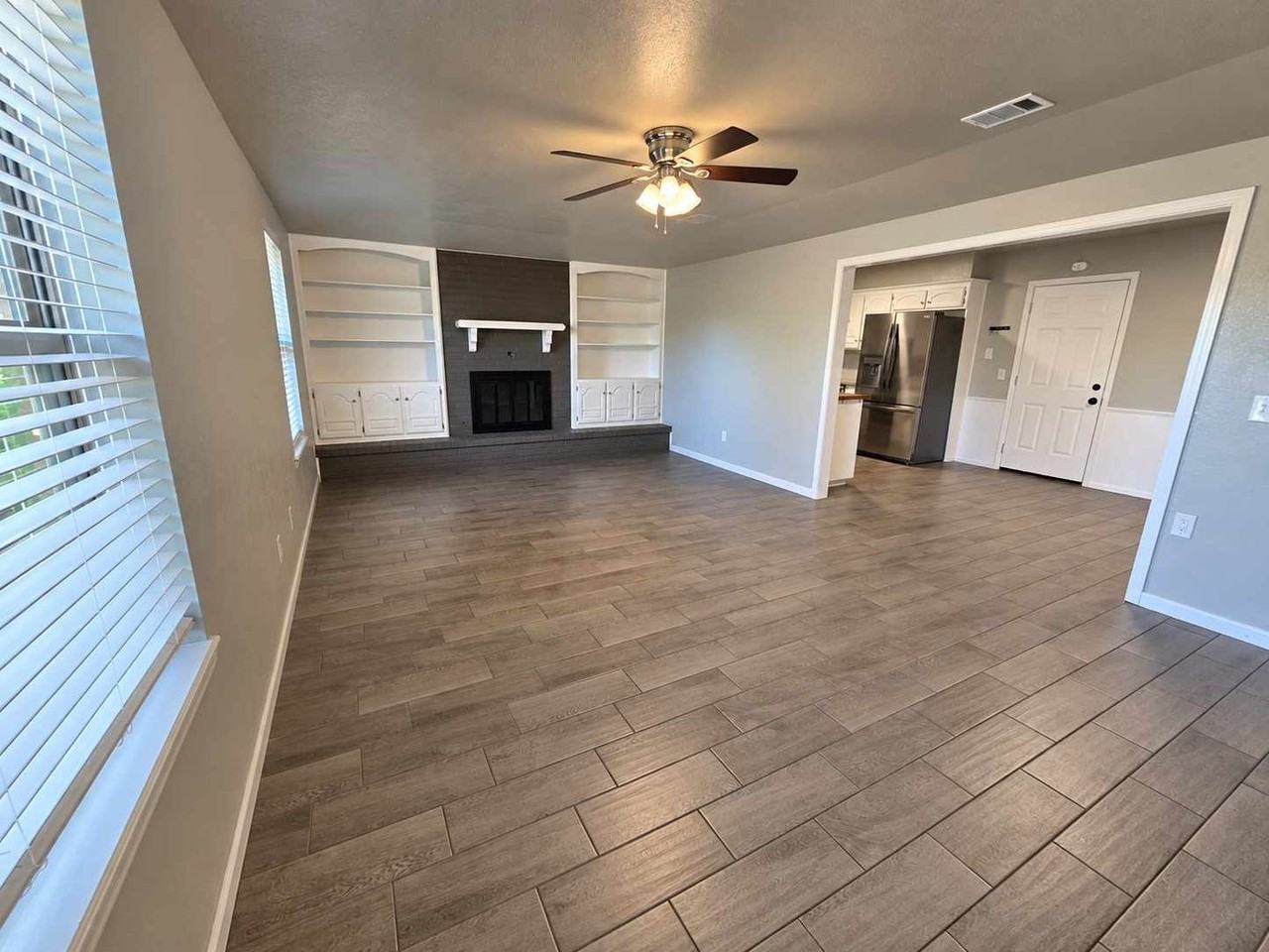 5401 Keith Dr - Photo 3 of 20