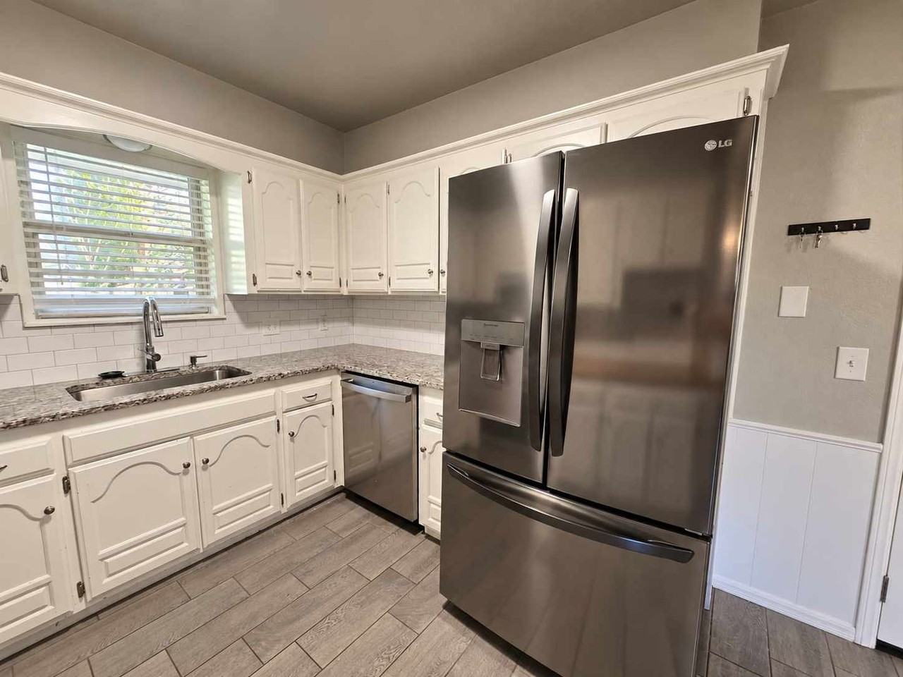 5401 Keith Dr - Photo 7 of 20