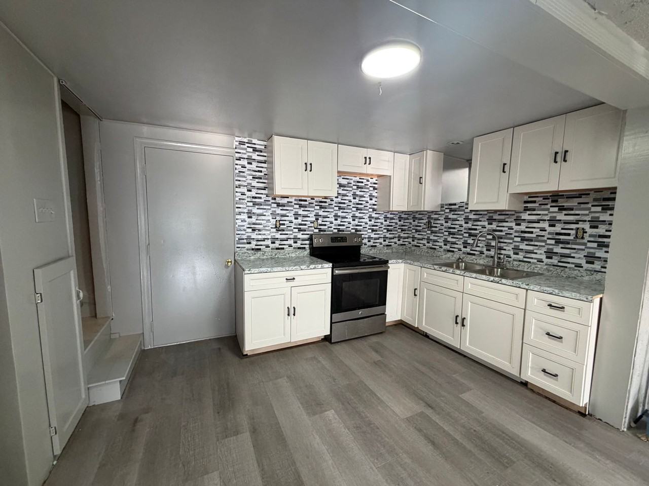 120 Church St - Photo 2 of 13