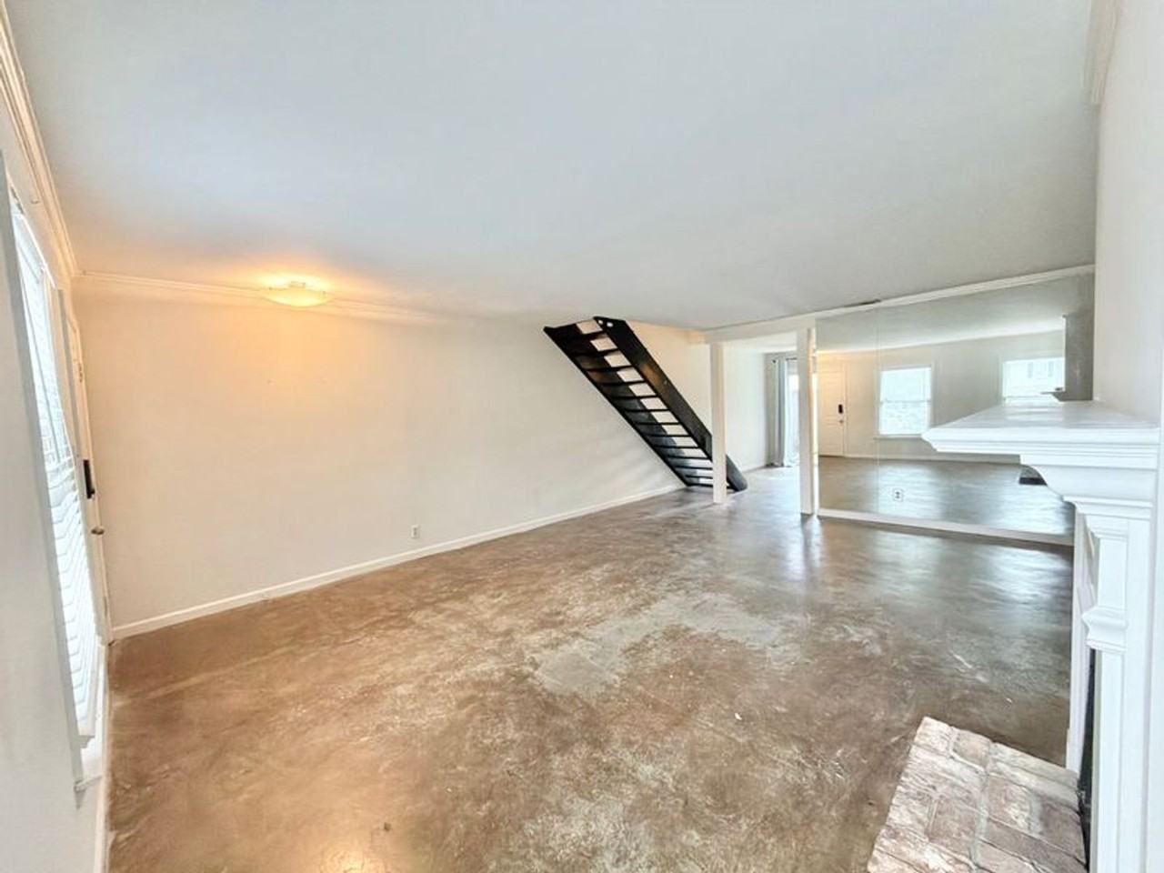 6501 Habersham St #14 - Photo 4 of 16