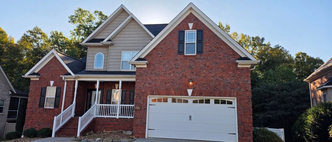 3046 Cameron Village Ct - Photo 4 of 50