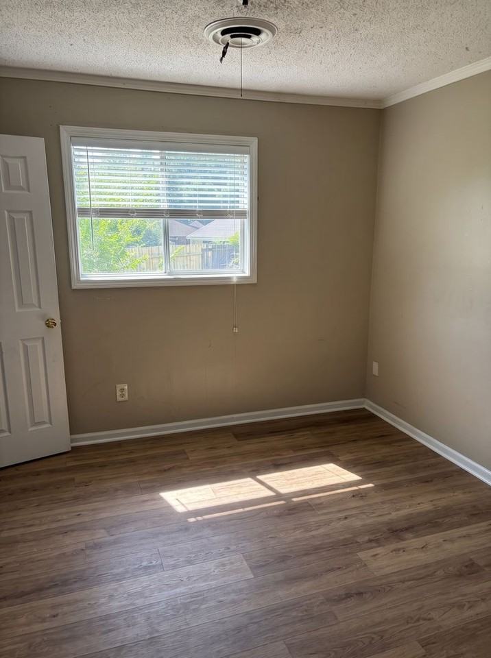 3791 Windermere Rd - Photo 2 of 12