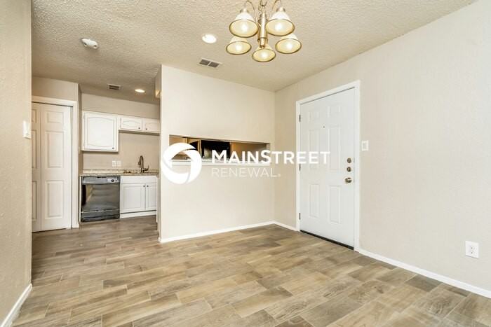 2404 Mcadoo Ln - Photo 6 of 16