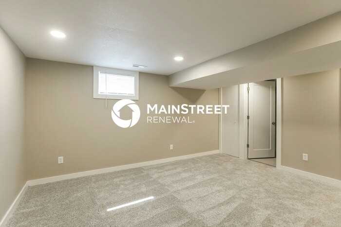 503 Ne Castle Dr - Photo 7 of 17