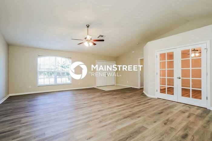 14059 Marquette Blvd - Photo 4 of 16