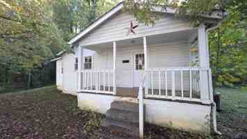 featured image of 140 Neth Dr