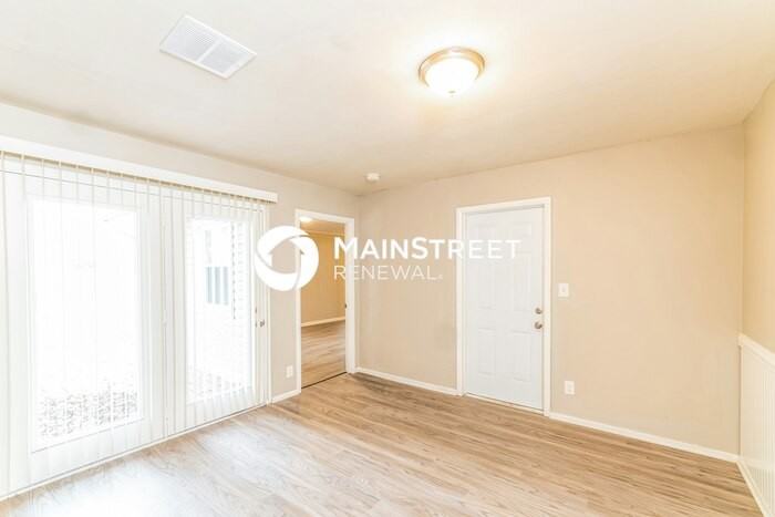 9939 Appollo Ct - Photo 5 of 16