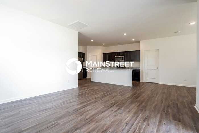 100 Ogden Pond Pl - Photo 3 of 16