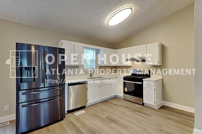 3332 Country Creek Dr Nw - Photo 7 of 21