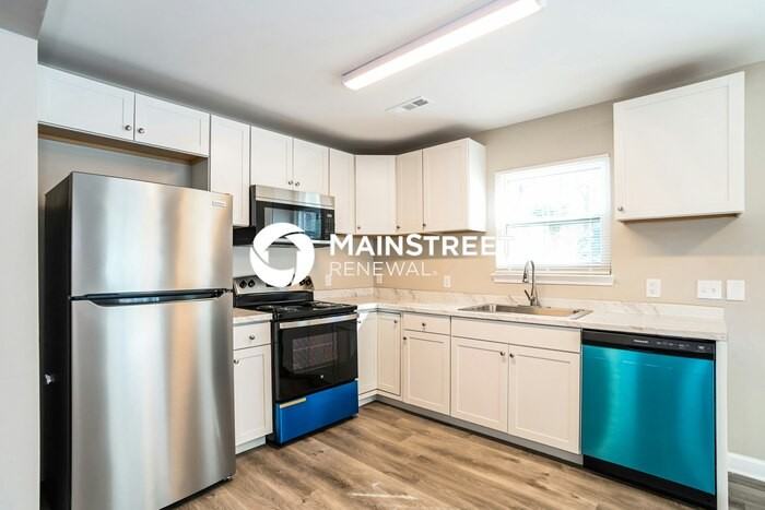1211 Pinehaven Ct - Photo 6 of 15