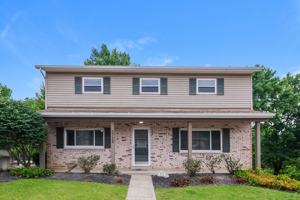 featured image of 3724 Cliffwood Ct