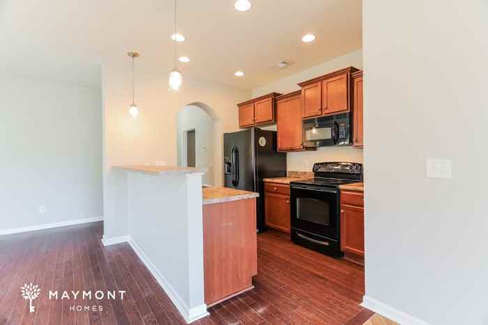 22902 Downing Park Cir - Photo 7 of 12