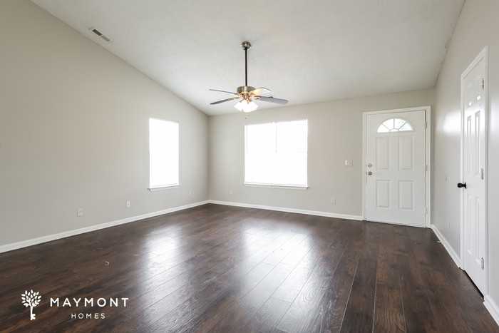 408 Raspberry Ln - Photo 4 of 12