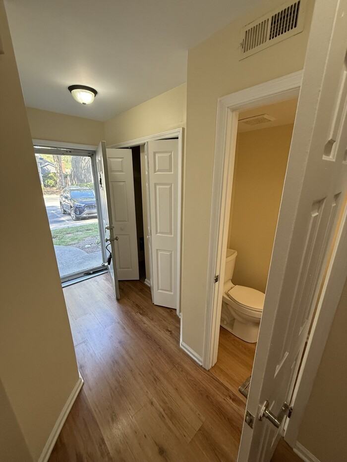 4663 Pine Trace Dr - Photo 4 of 22