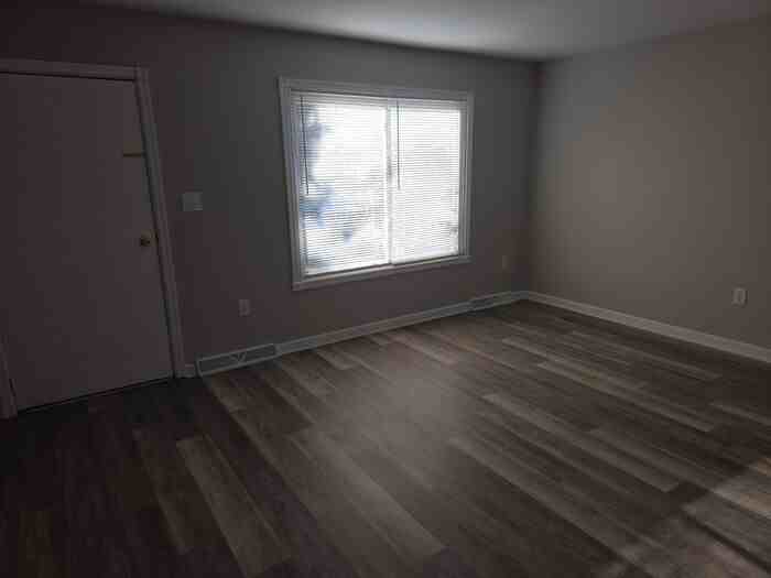 620 N Terrace Dr - Photo 3 of 19