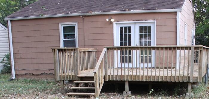 1114 Dakota St - Photo 6 of 6