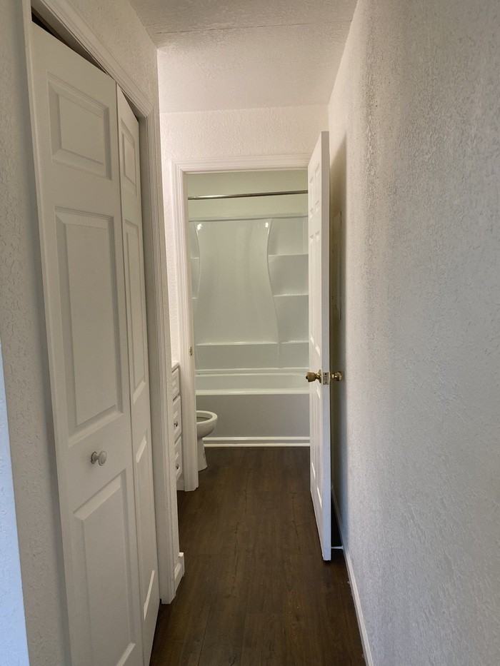 414 Terrace Rd #C - Photo 5 of 6
