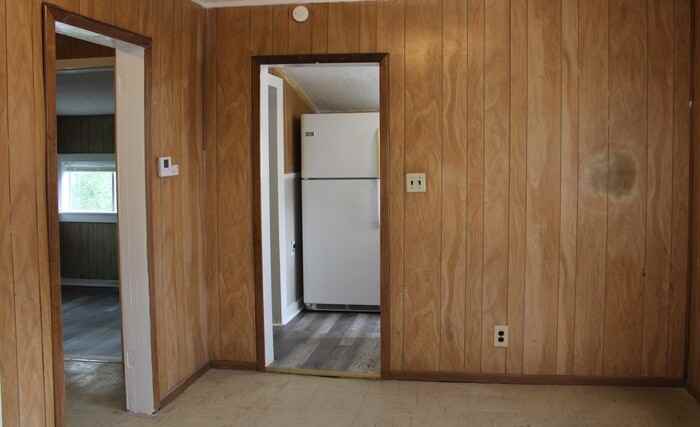 613 Pennsylvania Ave - Photo 2 of 5