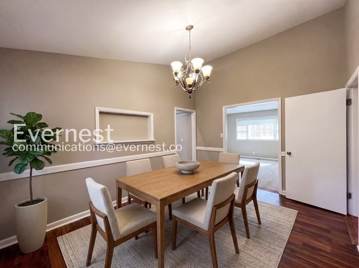 2603 Elmore Park Rd - Photo 2 of 29
