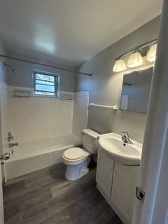 6214 Ambleside Dr #A - Photo 5 of 9