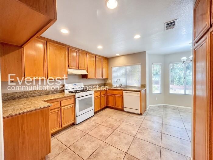 31058 Green Forest Dr - Photo 7 of 28