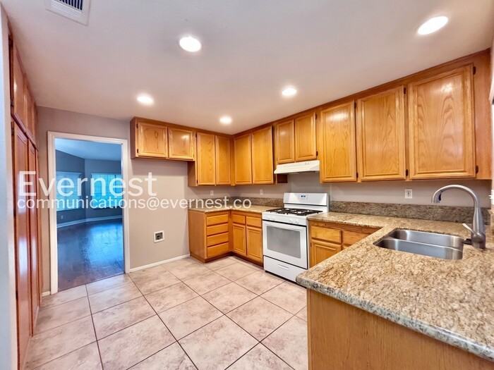 31058 Green Forest Dr - Photo 6 of 28