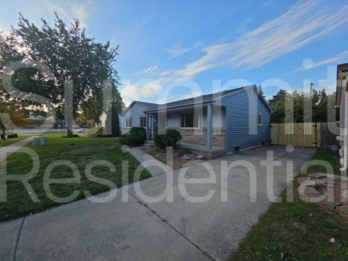 20417 Little Acres Dr - Photo 2 of 15