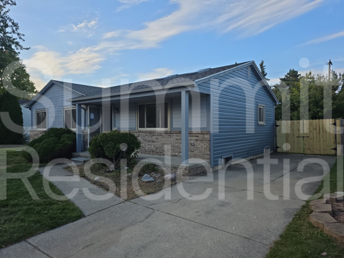 20417 Little Acres Dr - Photo 3 of 15