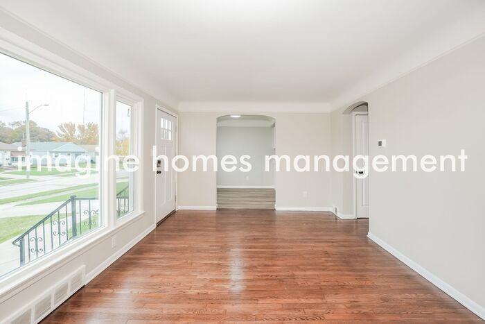 3007 Center Dr - Photo 6 of 23