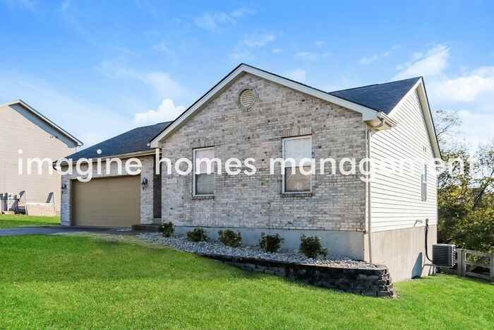 10320 Manassas Ct - Photo 4 of 23