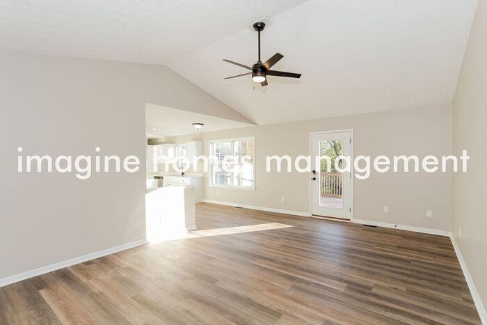 10320 Manassas Ct - Photo 6 of 23