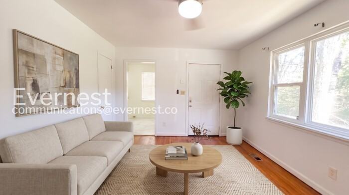 1368 Tomahawk Rd - Photo 2 of 23