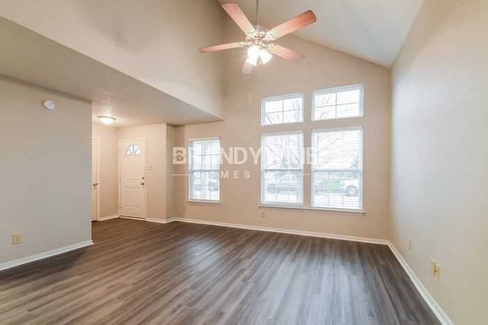 14292 Banister Dr - Photo 3 of 22
