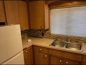 8 -8 9 St Ne - Photo 6 of 9