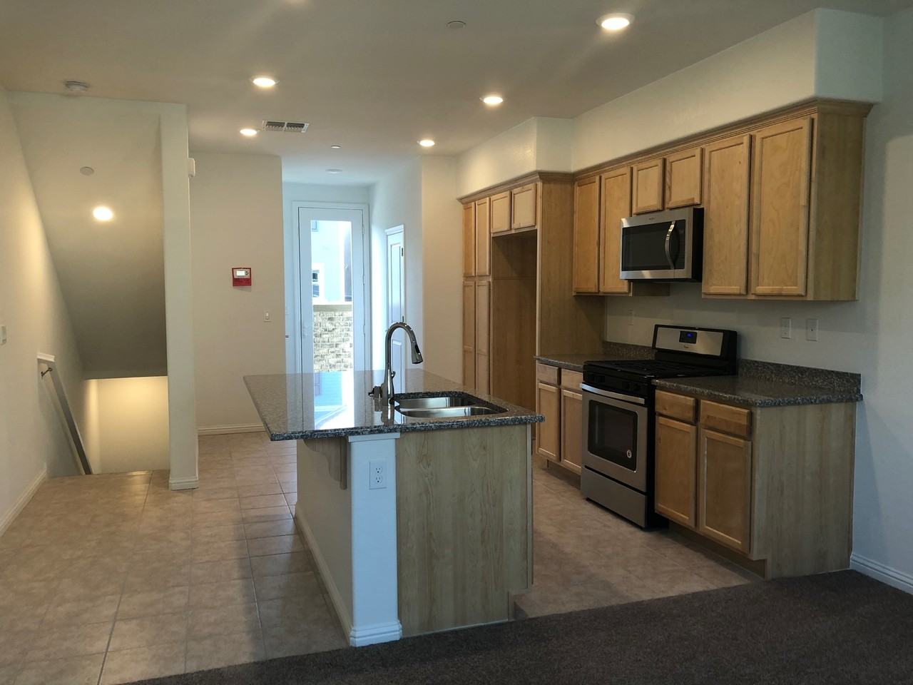866 Garden St #866 - Photo 3 of 10