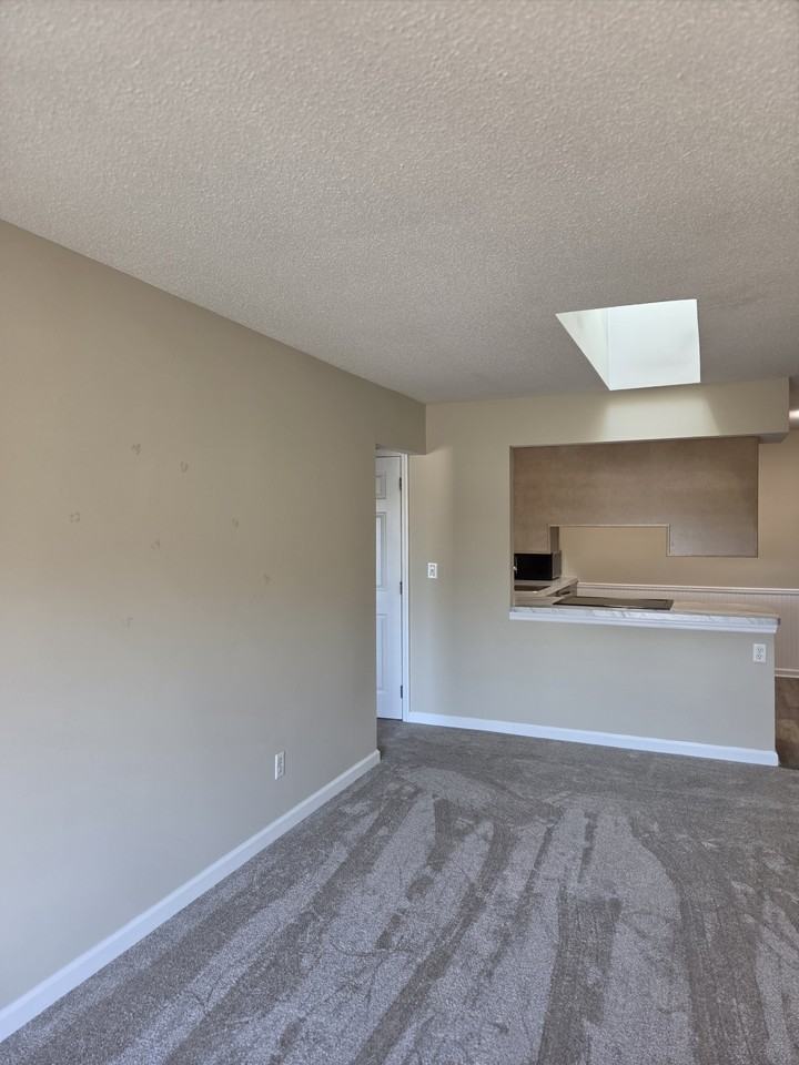 1443 Summergate Pkwy #1443 - Photo 5 of 22