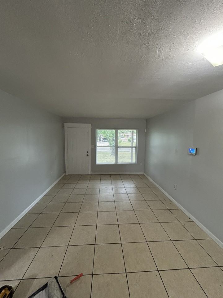 1413 N Hudson St #NA - Photo 6 of 13