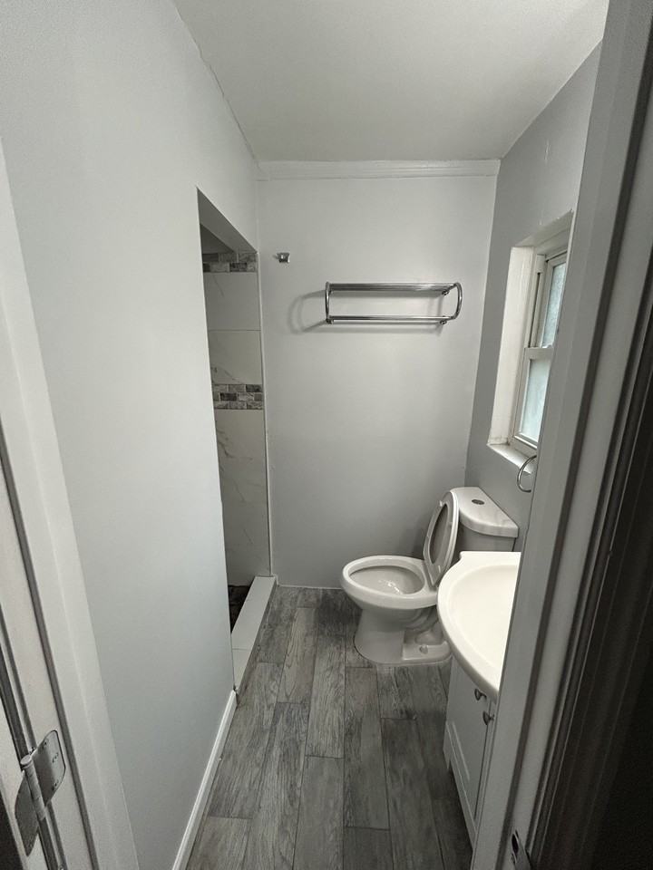 1413 N Hudson St #NA - Photo 7 of 13