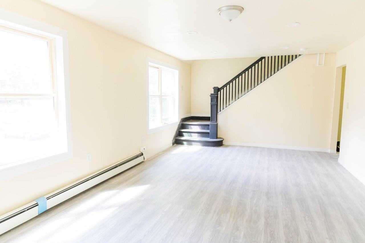 22 Academy Ave #NA - Photo 5 of 18
