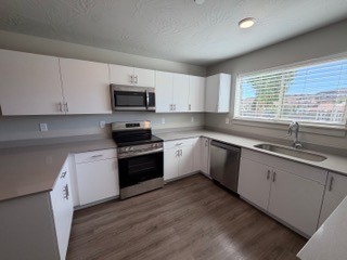 1167 E Telegraph St #D - Photo 2 of 12