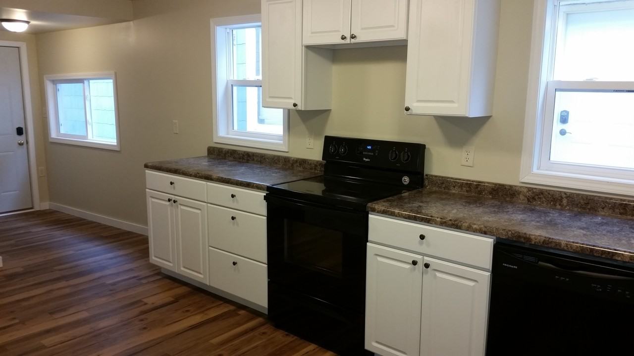 206 W Bluff St #NA - Photo 4 of 5